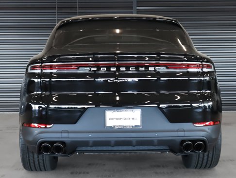 New 2025 Porsche Cayenne S image 8