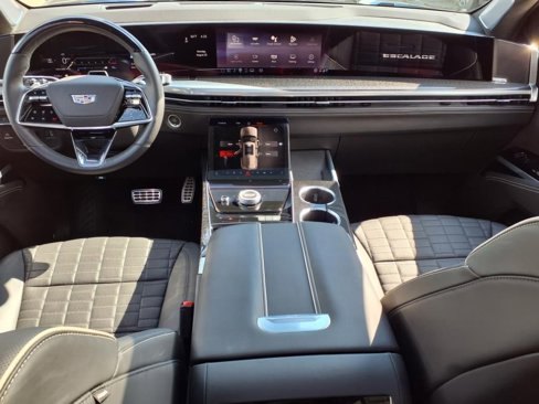 Used 2025 Cadillac Escalade V image 13