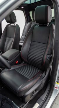 Used 2023 Land Rover Discovery Sport S R-Dynamic image 27