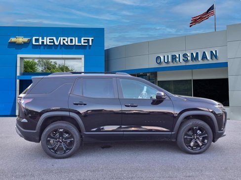 New 2026 Chevrolet Equinox LT w/ Convenience Package II image 2