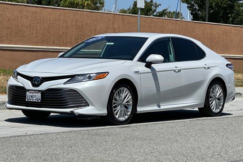 Used 2019 Toyota Camry XLE image 8