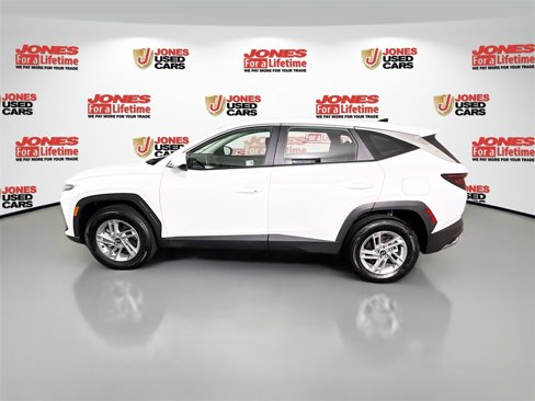 Certified 2025 Hyundai Tucson SE image 15