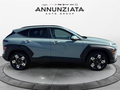 Used 2024 Hyundai Kona SEL w/ Convenience Package image 6