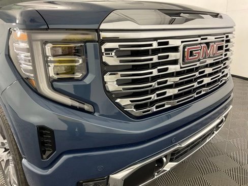 New 2026 GMC Sierra 1500 Denali w/ Denali Reserve Package image 11