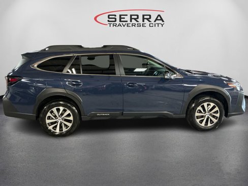 Certified 2025 Subaru Outback Premium w/ Popular Package #1A image 4
