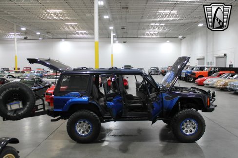 Used 1999 Jeep Cherokee Classic image 9