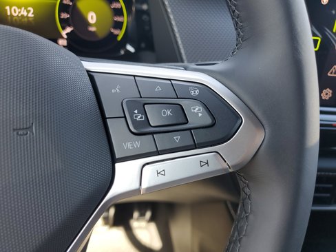 New 2026 Volkswagen Atlas Cross Sport SEL R-Line image 20