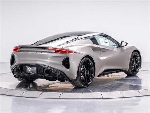 New 2025 Lotus Emira image 5