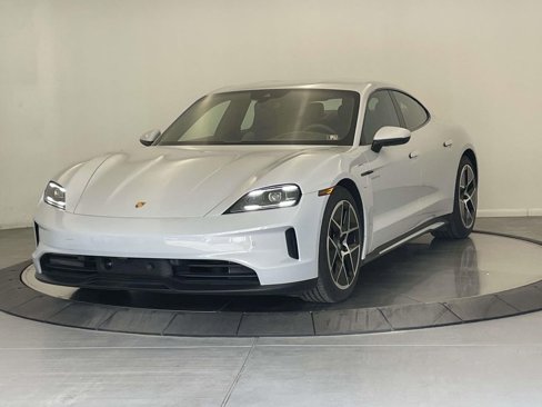 New 2025 Porsche Taycan image 1