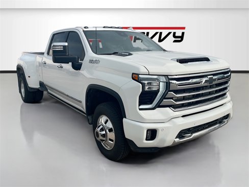 Used 2024 Chevrolet Silverado 3500 High Country w/ High Country Premium Package image 1