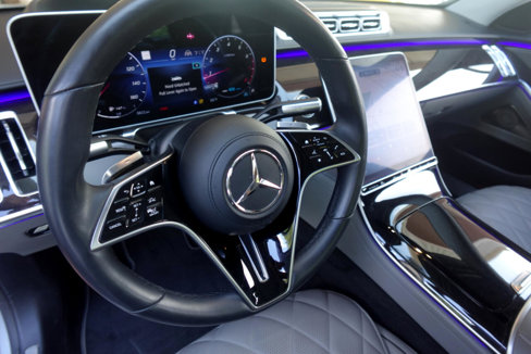 Used 2022 Mercedes-Benz S 500 4MATIC image 11