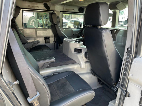 Used 2003 HUMMER H1 4-Door Wagon image 24