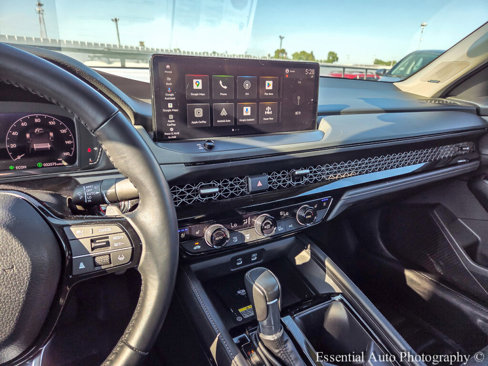Used 2023 Honda Accord Touring image 26