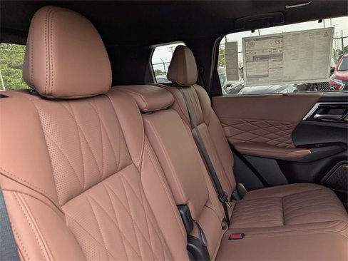 New 2025 Mitsubishi Outlander SEL image 31