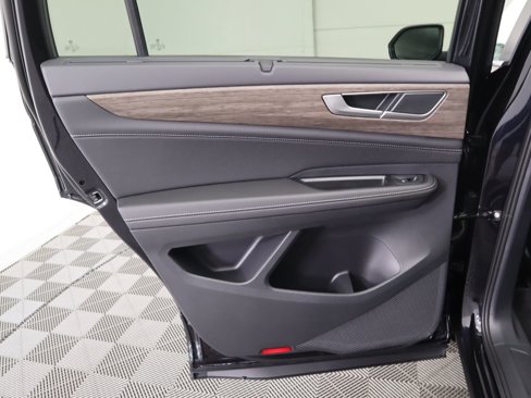New 2026 Volkswagen Atlas SEL image 29