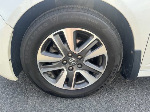 Used 2015 Honda Odyssey Touring image 40
