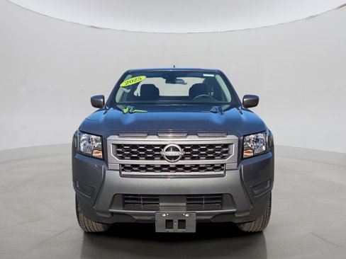 Used 2025 Nissan Frontier SV image 24