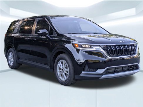 Used 2024 Kia Carnival LX image 8