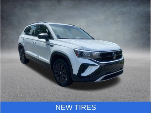 Used 2023 Volkswagen Taos S image 4