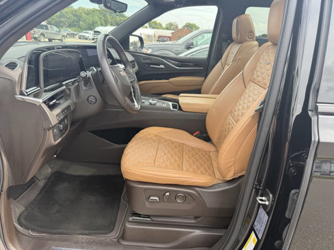 Used 2024 Cadillac Escalade Sport image 13