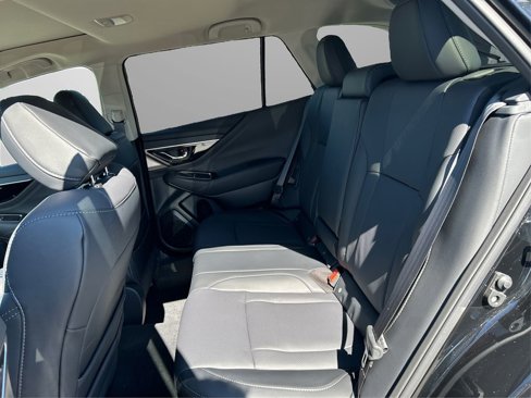 New 2025 Subaru Outback Limited image 10
