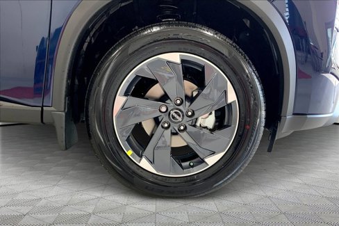 New 2026 Nissan Rogue SV image 6