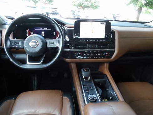 Certified 2023 Nissan Pathfinder Platinum image 20