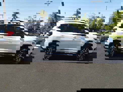New 2025 Subaru Ascent Limited image 7