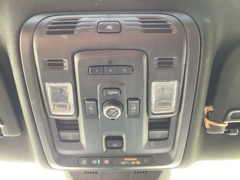 Used 2023 Cadillac Escalade Premium Luxury w/ LPO, Radiant Package image 20