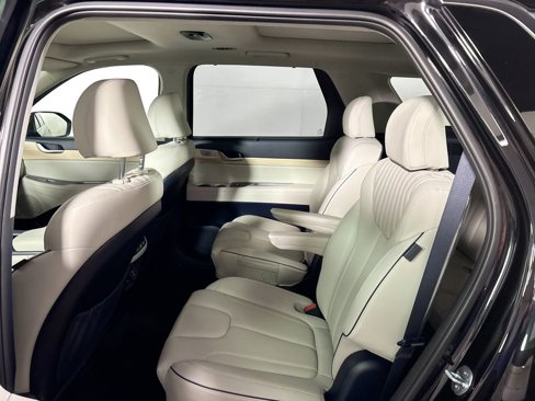 Used 2024 Hyundai Palisade Limited image 21
