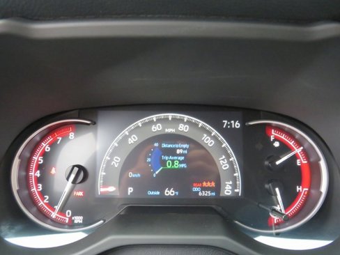 Certified 2025 Toyota RAV4 LE image 36