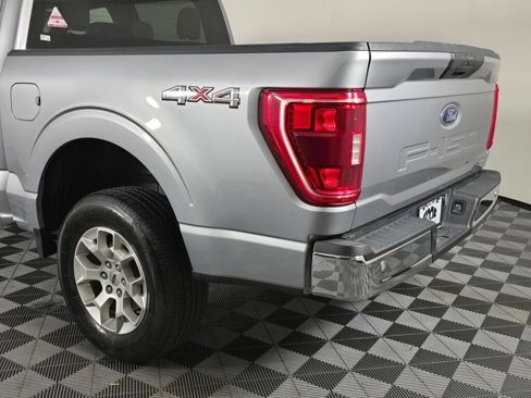 Used 2023 Ford F150 XLT image 12