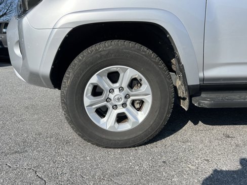 Used 2024 Toyota 4Runner SR5 image 12