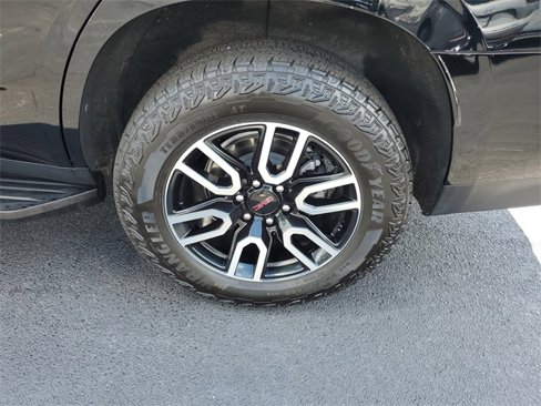 Certified 2024 GMC Yukon AT4 image 12