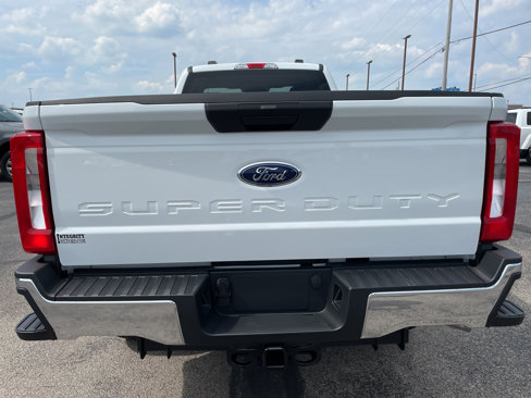 New 2025 Ford F350 XLT image 7