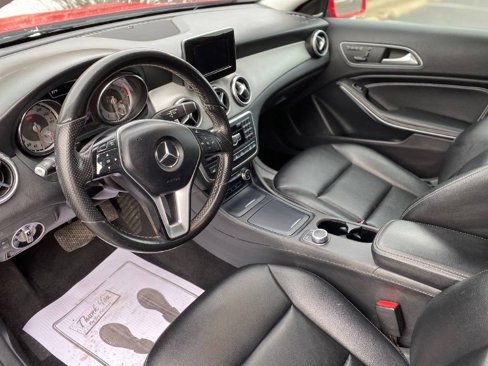 Used 2015 Mercedes-Benz GLA 250 4MATIC image 9