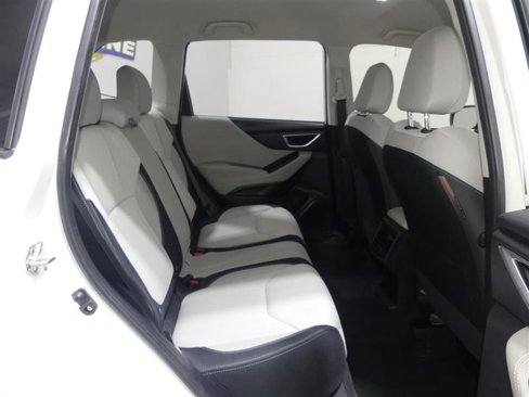 Used 2022 Subaru Forester image 25