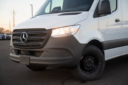 Used 2025 Mercedes-Benz Sprinter 2500 image 14