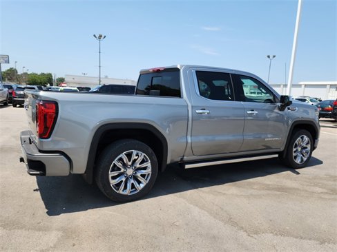 New 2026 GMC Sierra 1500 Denali image 2
