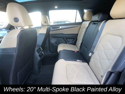 New 2025 Volkswagen Atlas Cross Sport SE image 24