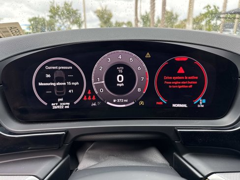 Certified 2024 Porsche Cayenne Coupe image 31