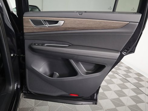 New 2026 Volkswagen Atlas SEL image 30