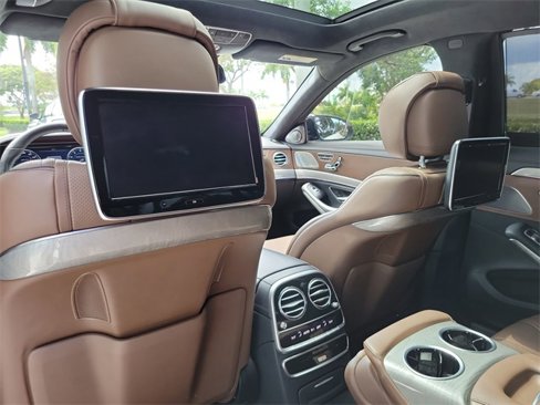 Used 2017 Mercedes-Benz S 63 AMG 4MATIC Sedan w/ Warmth & Comfort Package image 26