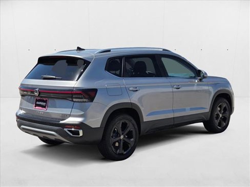 New 2025 Volkswagen Taos SEL image 8