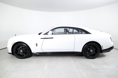 New 2025 Rolls-Royce Spectre Black Badge image 3