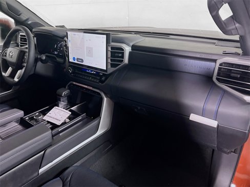 Certified 2025 Toyota Sequoia Platinum image 27