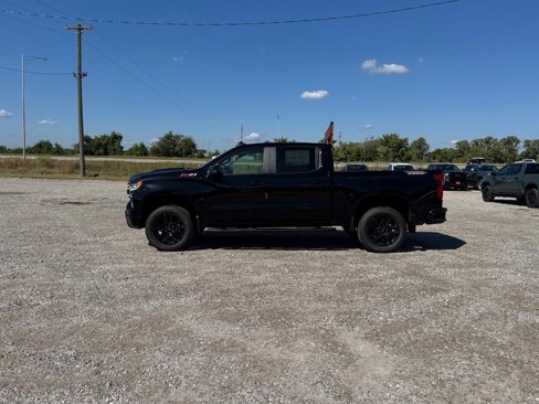 New 2026 Chevrolet Silverado 1500 LT Trail Boss w/ Convenience Package II image 2