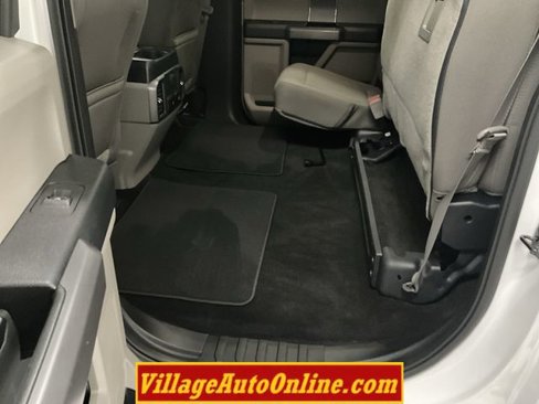 Used 2018 Ford F150 XLT w/ Equipment Group 302A Luxury image 26