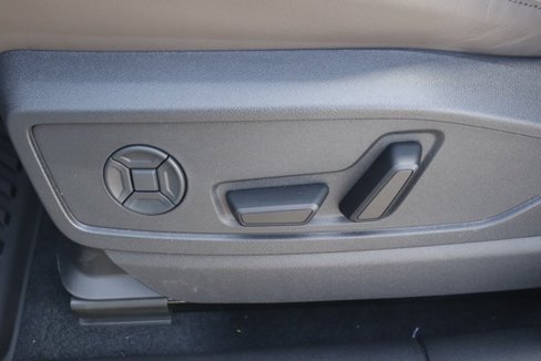 New 2025 Audi Q5 Premium Plus image 13