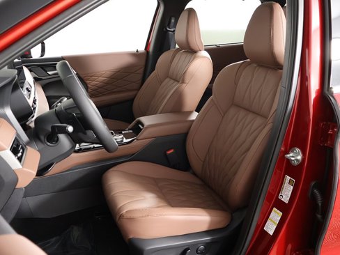 New 2025 Mitsubishi Outlander SEL image 34